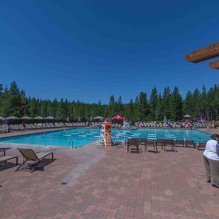 טראקי 3Br Tahoe Donner Cabin With Hoa Perks Like Pools Hot-Tub Minutes To Trails Lake Golf מראה חיצוני תמונה