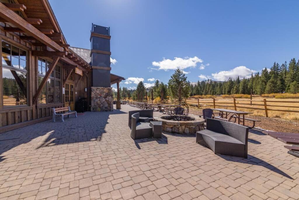טראקי 3Br Tahoe Donner Cabin With Hoa Perks Like Pools Hot-Tub Minutes To Trails Lake Golf מראה חיצוני תמונה