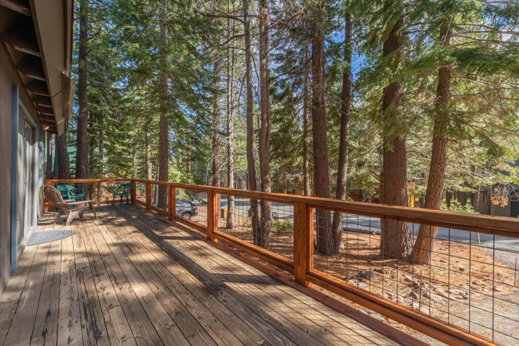 טראקי 3Br Tahoe Donner Cabin With Hoa Perks Like Pools Hot-Tub Minutes To Trails Lake Golf מראה חיצוני תמונה